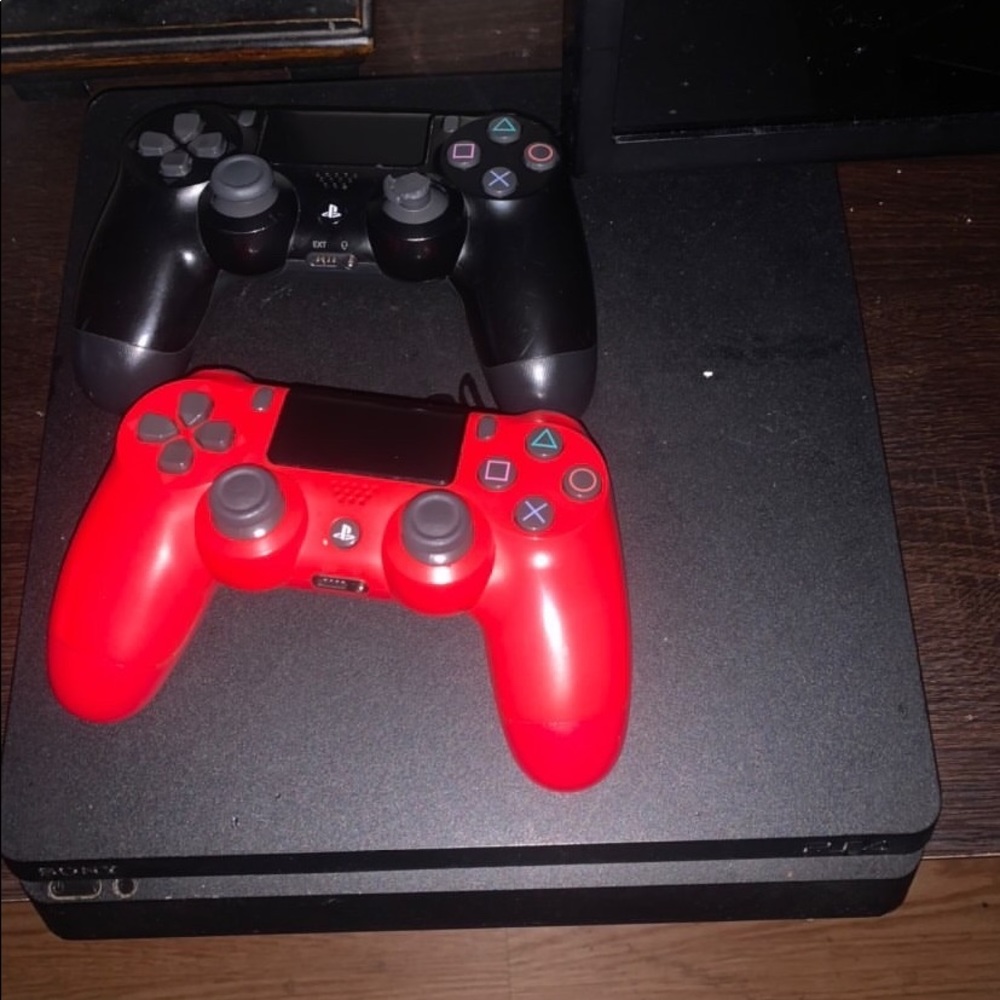PS4